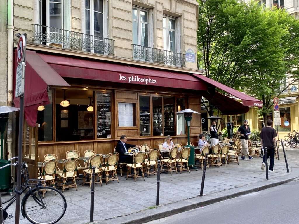 Café in Paris